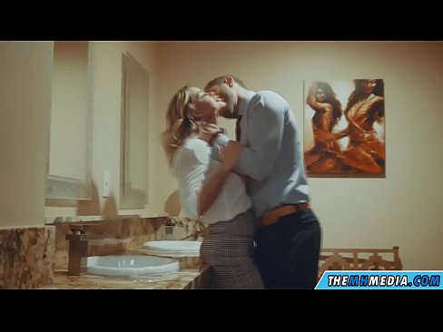 ❤️ Kiam belplena blondulo delogas vin en publika necesejo ❤️❌ Porno ĉe eo.porn-93.ru ﹏